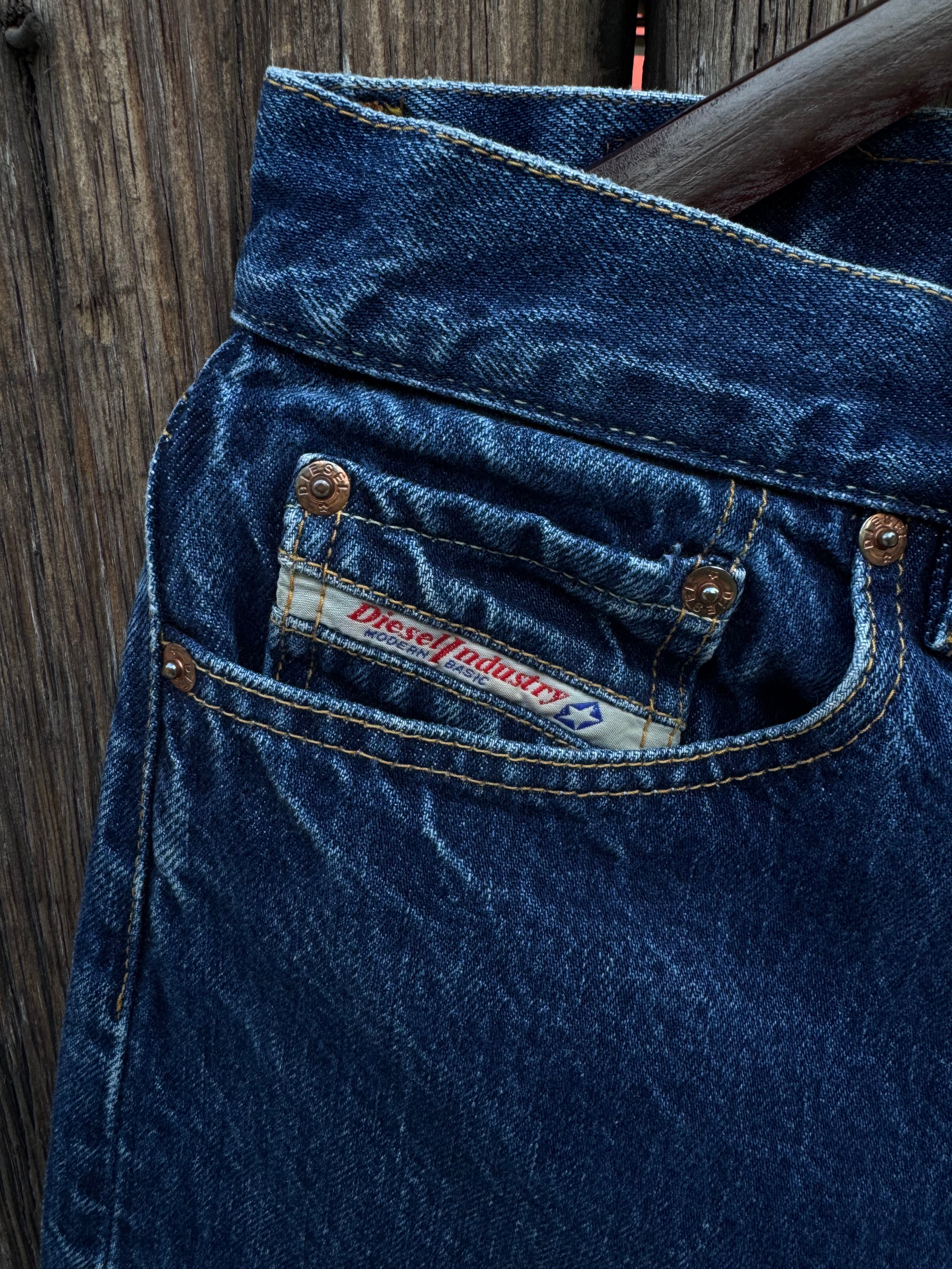 00´s Pantalón de mezclilla Diesel