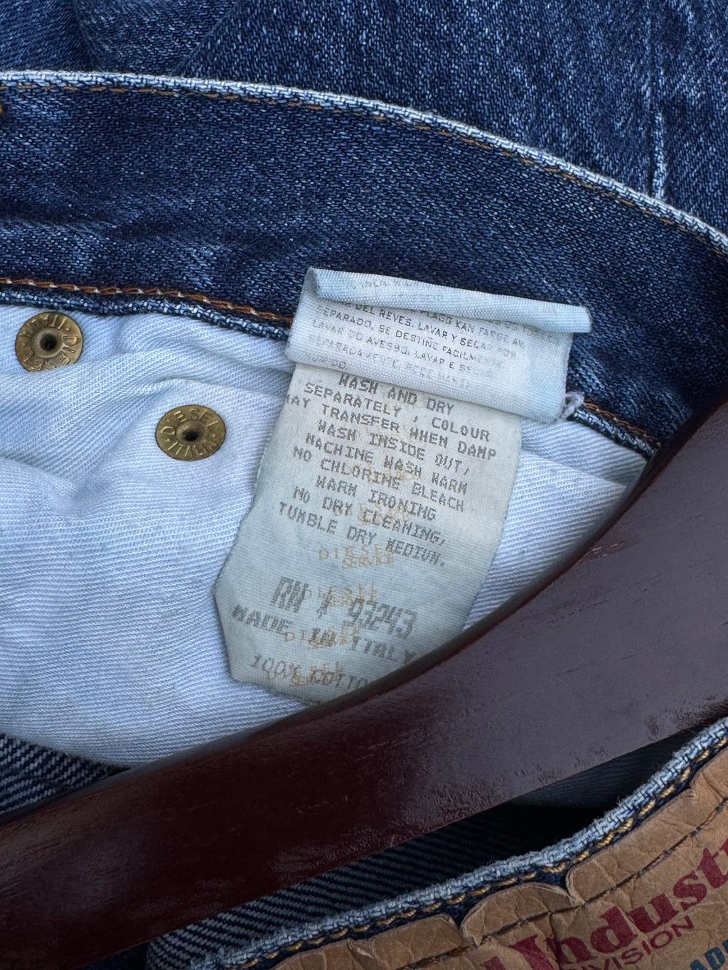 00´s Pantalón de mezclilla Diesel